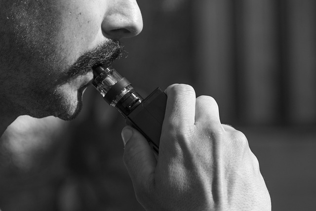 Mám také elektrinickou cigaretu.